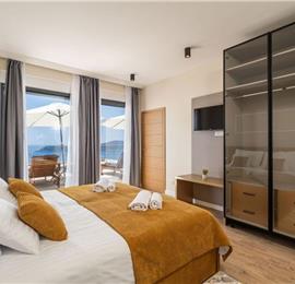 Luxury 4 Bedroom Villa with Infinity Pool, Sauna, Gym, Jacuzzi and Sea Views in Orašac, near Dubrovnik, Sleeps 8